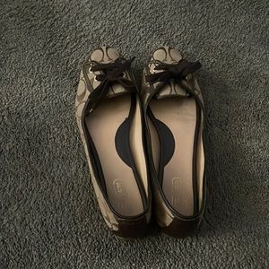 Coach Womens Jayne Monogram Tie Flats 10M like them